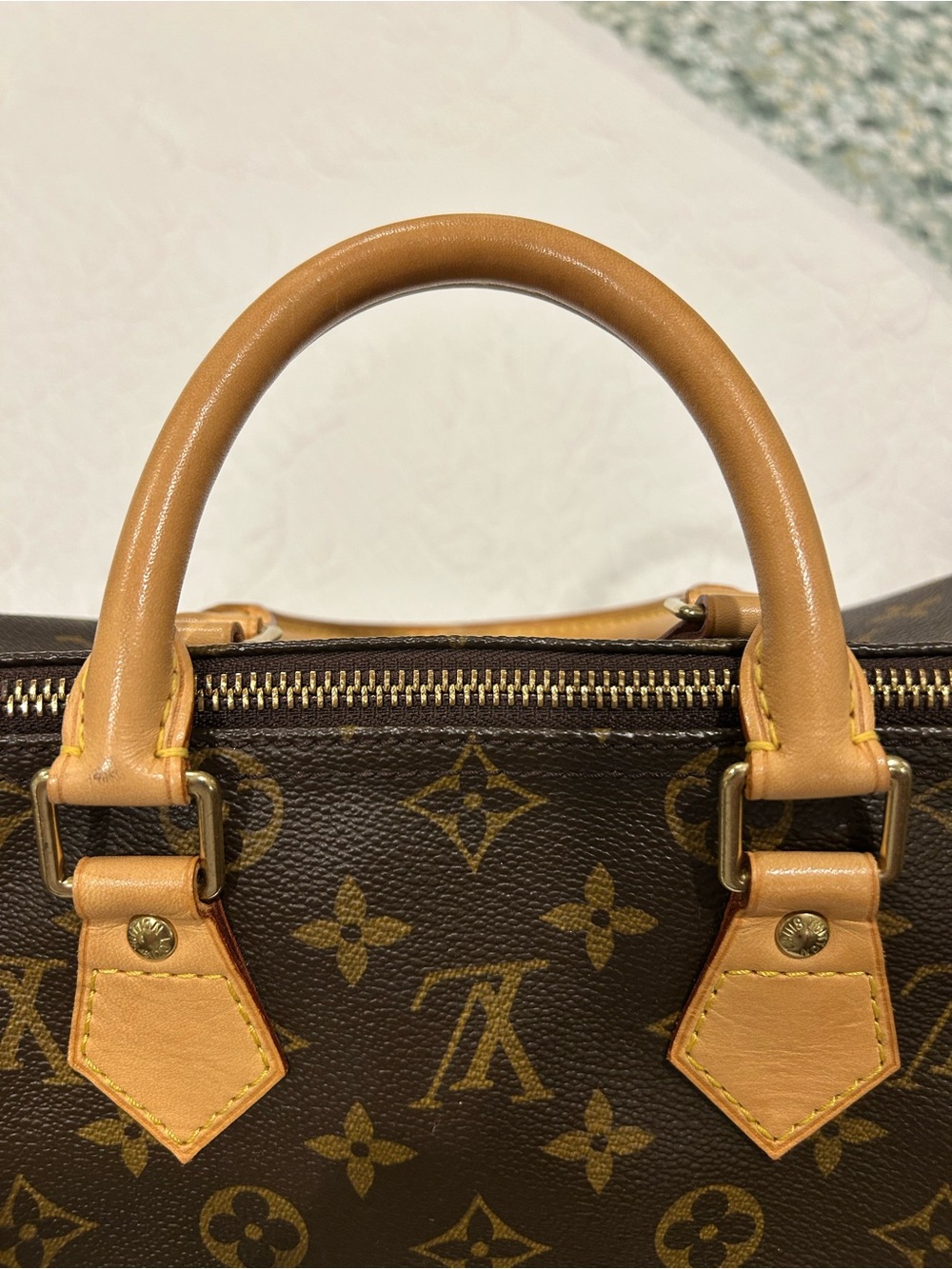 Louis Vuitton Speedy 25 Monogram Canvas Satchel - Brown with Tan Trim - Picture 7 of 15